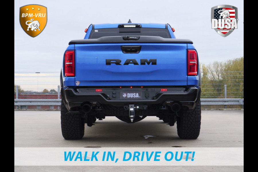 Dodge Ram | RHO | 3.0L Twin-Turbo I6 | 4x4 | Crew Cab | Black Edition | Panoramadak | 14,4-inch Touchscreen | Passenger Display | Getoonde accessoires zijn verkrijgbaar tegen meerprijs