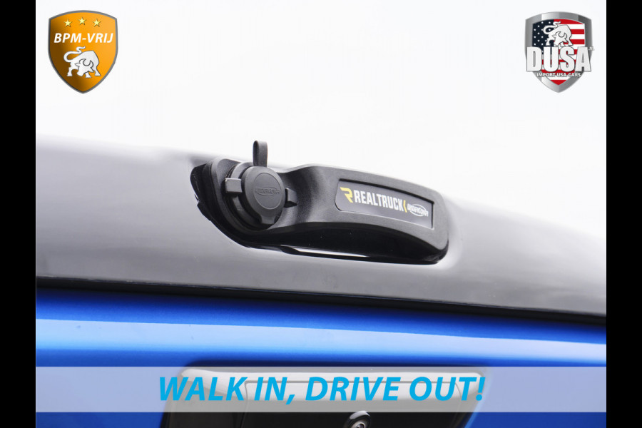 Dodge Ram | RHO | 3.0L Twin-Turbo I6 | 4x4 | Crew Cab | Black Edition | Panoramadak | 14,4-inch Touchscreen | Passenger Display | Getoonde accessoires zijn verkrijgbaar tegen meerprijs