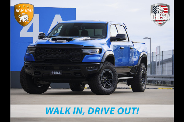 Dodge Ram | RHO | 3.0L Twin-Turbo I6 | 4x4 | Crew Cab | Black Edition | Panoramadak | 14,4-inch Touchscreen | Passenger Display | Getoonde accessoires zijn verkrijgbaar tegen meerprijs