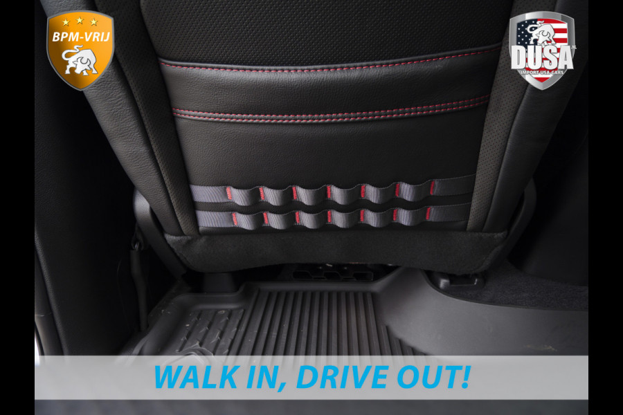 Dodge Ram | RHO | 3.0L Twin-Turbo I6 | 4x4 | Crew Cab | Black Edition | Panoramadak | 14,4-inch Touchscreen | Passenger Display | Getoonde accessoires zijn verkrijgbaar tegen meerprijs