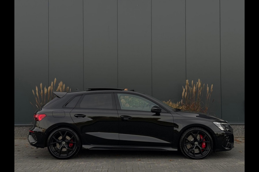 Audi RS3 Sportback 2.5 TFSI RS 3 quatt. PANO HUD NAVI CAMERA SPORTVELGEN