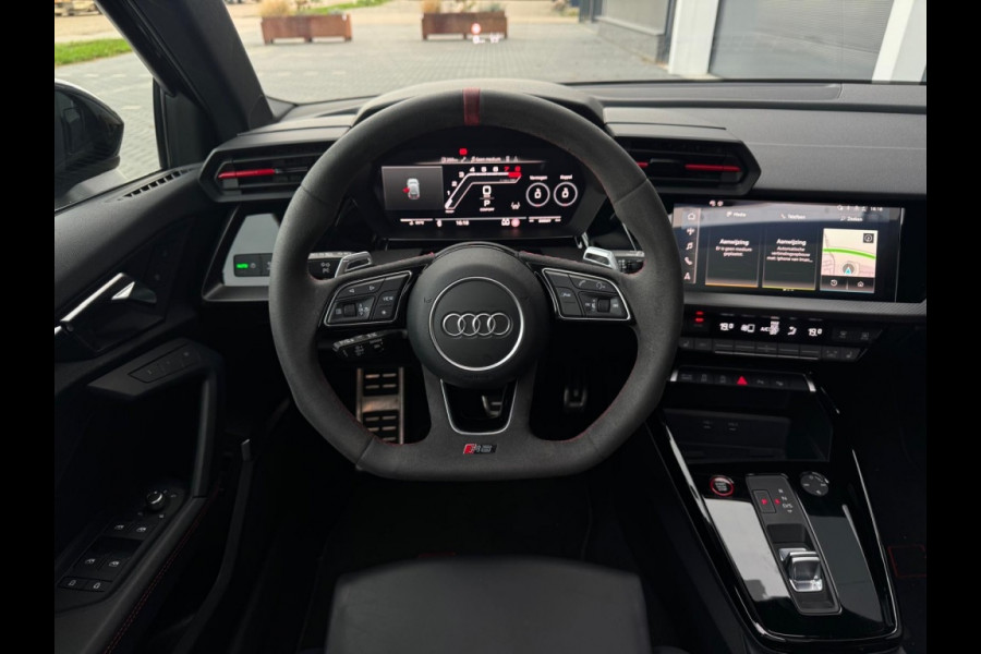 Audi RS3 Sportback 2.5 TFSI RS 3 quatt. PANO HUD NAVI CAMERA SPORTVELGEN