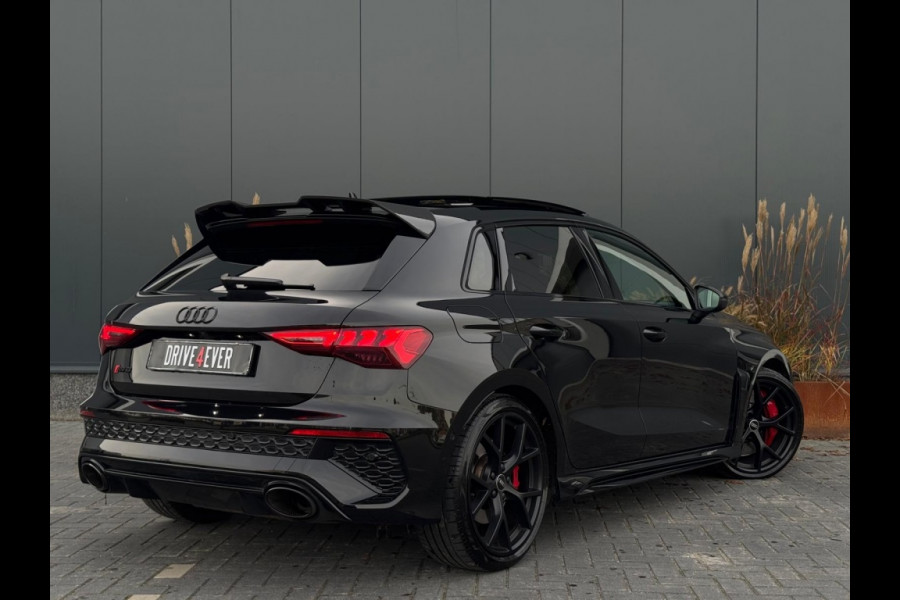 Audi RS3 Sportback 2.5 TFSI RS 3 quatt. PANO HUD NAVI CAMERA SPORTVELGEN