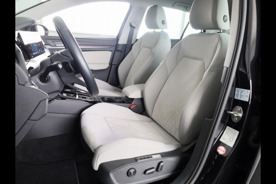 Volkswagen Golf 1.4 eHybrid Style 204 pk Automaat (DSG) | Navigatie | Parkeersensoren | Autom. airco (3 zones) | Stoelverwarming | LED koplampen |