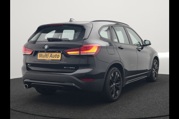 BMW X1 xDrive25e Sportline Plug In Hybrid 221pk Dealer O.H PHEV | Trekhaak Afn. | Head Up | Adaptive Cruise | Camera | Lederen Sportstoelen Verwarmd | M Sportstuur | Navigatie | DAB | 18"L.M |