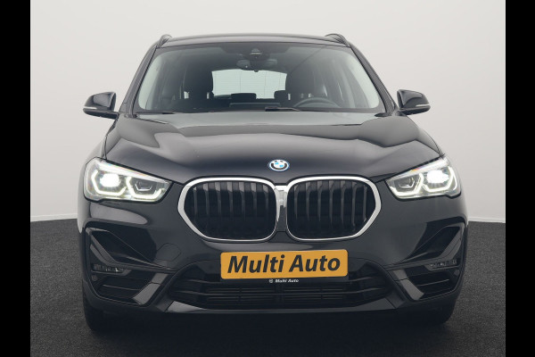 BMW X1 xDrive25e Sportline Plug In Hybrid 221pk Dealer O.H PHEV | Trekhaak Afn. | Head Up | Adaptive Cruise | Camera | Lederen Sportstoelen Verwarmd | M Sportstuur | Navigatie | DAB | 18"L.M |