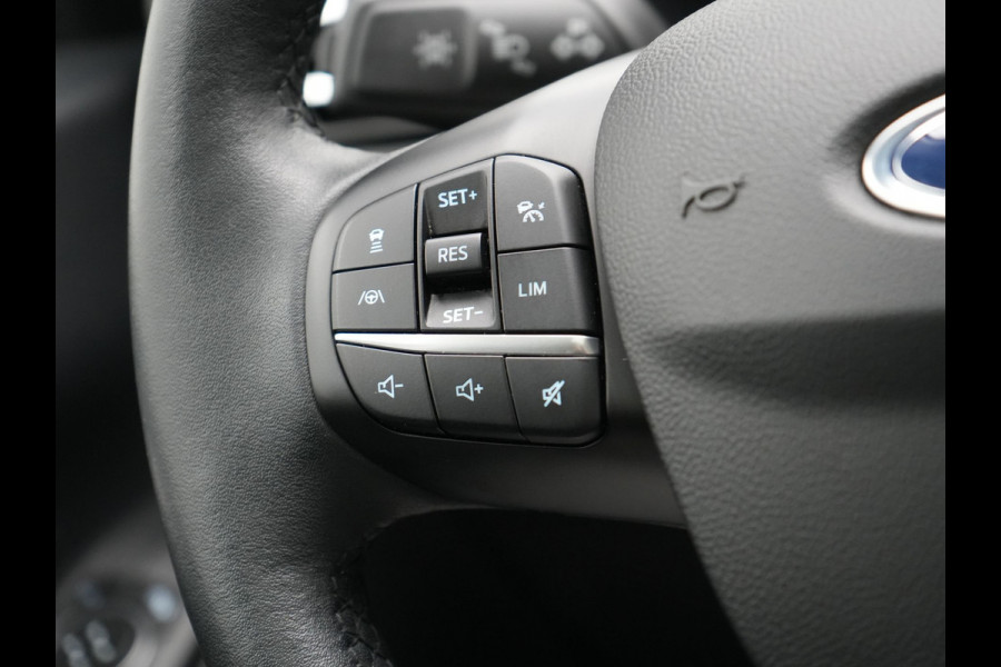 Ford Kuga 2.5 Titanium Plug In Hybrid 225pk Dealer O.H. PHEV | Panodak | Trekhaak Afneembaar | Adaptive Cruise | 360 Camera | Bang&Olufsen | Sportstoelen & Stuur Verwarmd | Keyless | Blis | Navigatie | DAB |