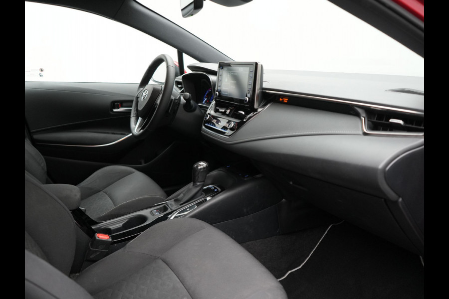 Toyota Corolla Touring Sports 2.0 Hybrid Dynamic 180pk Dealer O.H. | Adaptive Cruise | Camera | Sportstoelen & Stuur Verwarmd | Apple Carplay | Keyless | Blis | Navigatie | DAB |