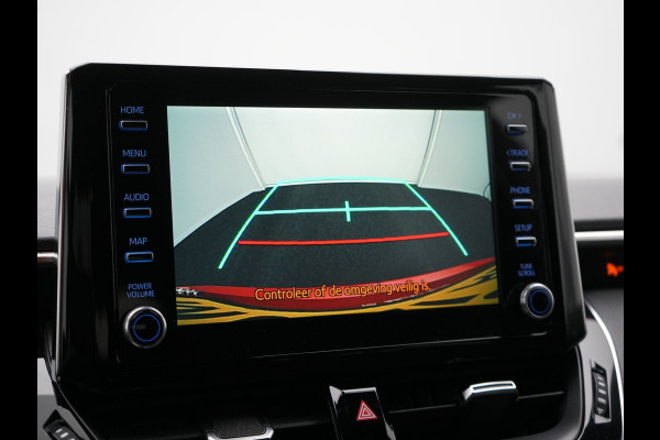 Toyota Corolla Touring Sports 2.0 Hybrid Dynamic 180pk Dealer O.H. | Adaptive Cruise | Camera | Sportstoelen & Stuur Verwarmd | Apple Carplay | Keyless | Blis | Navigatie | DAB |