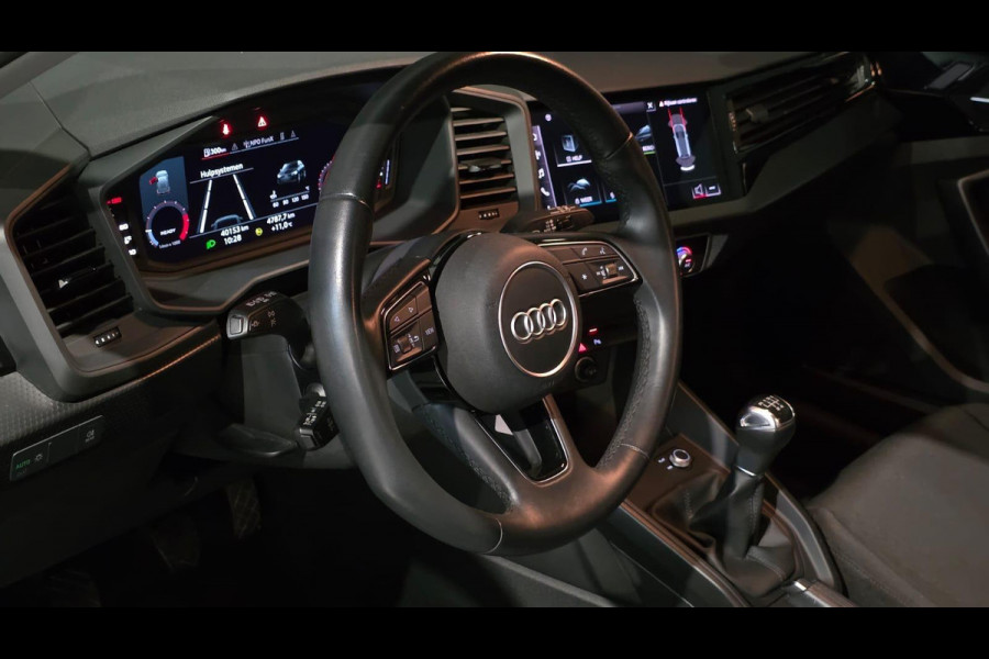 Audi A1 Sportback 25 TFSI Attitude | Virtual | Cruise | Navi | Carplay | Parkeersensoren