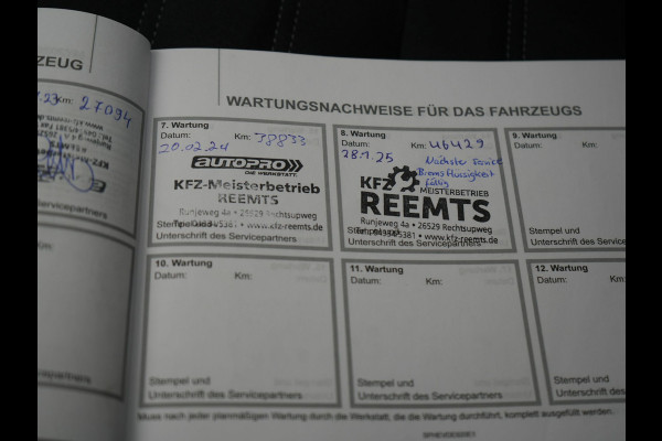 Mitsubishi Outlander 2.4 PHEV Intense Plug In Hybrid 225pk Dealer O.H PHEV | Trekhaak | Camera | Lederen Sportstoelen Verwarmd | Navigatie | Keyless | Android Auto | DAB |