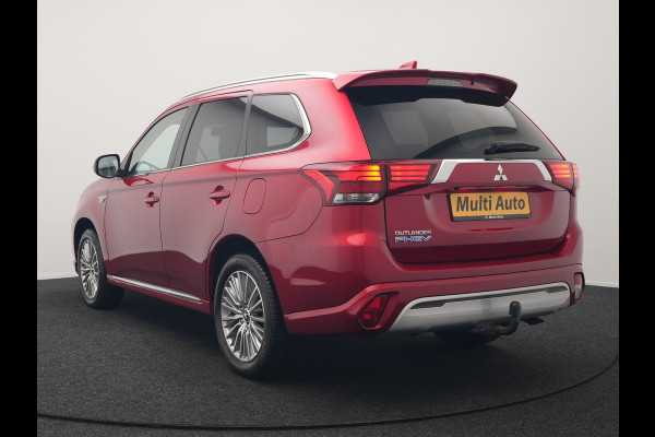 Mitsubishi Outlander 2.4 PHEV Intense Plug In Hybrid 225pk Dealer O.H PHEV | Trekhaak | Camera | Lederen Sportstoelen Verwarmd | Navigatie | Keyless | Android Auto | DAB |