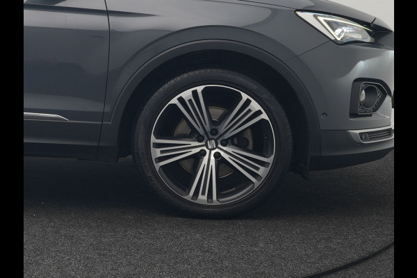 Seat Tarraco 1.4 TSI e-Hybrid Xcellence Plug In Hybrid 245pk Dealer O.H PHEV | Trekhaak Af Fabriek | Panodak | Adaptive Cruise | 360 Camera | Lederen Sportstoelen Memory & Verwarmd | Apple Carplay | Virtual | Stuur Verwarmd | Blis | Navigatie | DAB | 20"L.M |