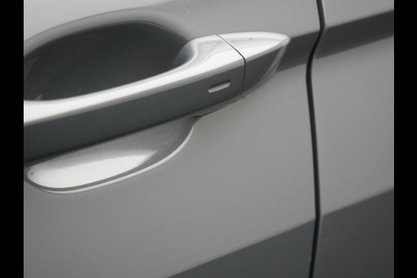 Seat Tarraco 1.4 TSI e-Hybrid Xcellence Plug In Hybrid 245pk Dealer O.H PHEV | Trekhaak Af Fabriek | Panodak | Adaptive Cruise | 360 Camera | Lederen Sportstoelen Memory & Verwarmd | Apple Carplay | Virtual | Stuur Verwarmd | Blis | Navigatie | DAB | 20"L.M |