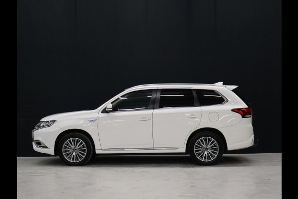 Mitsubishi Outlander 2.4 PHEV Pure+ [TREKHAAK, CAMERA, CRUISE CONTROL, BLUETOOTH TELEFOON, STOELVERWARMING, FLIPPERS, CLIMATE CONTROL, NIEUWSTAAT]
