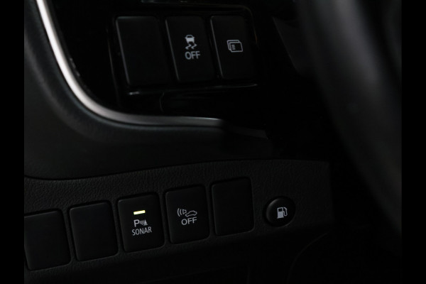 Mitsubishi Outlander 2.4 PHEV Pure+ [TREKHAAK, CAMERA, CRUISE CONTROL, BLUETOOTH TELEFOON, STOELVERWARMING, FLIPPERS, CLIMATE CONTROL, NIEUWSTAAT]