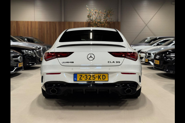 Mercedes-Benz CLA-Klasse 35 AMG 4MATIC Premium Plus, Pano, Night, Matrix Led, Ambiënte Light, Widescreen, Cam, PDC, Dealer Onderhouden