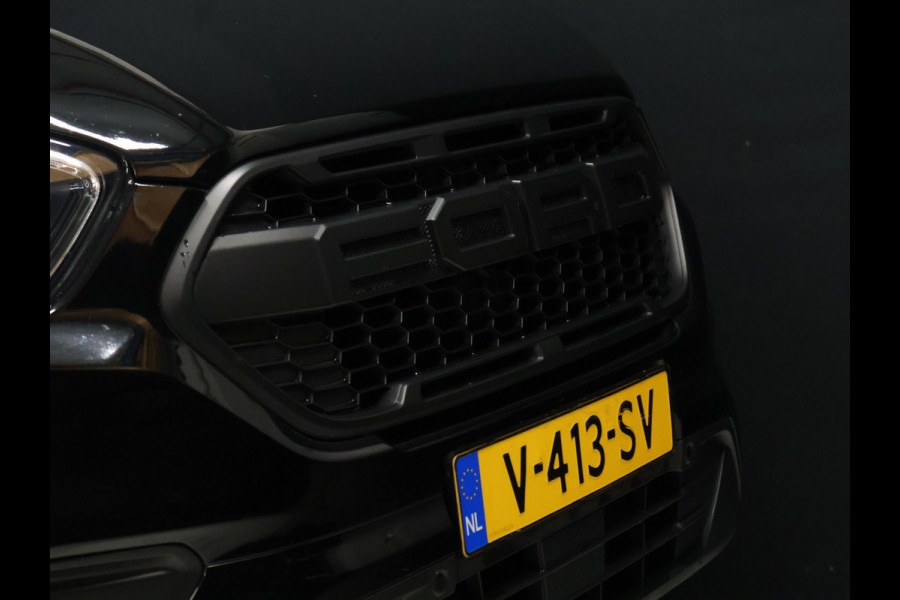 Ford Transit Custom 300 2.0 TDCI L2H1 Trend DC [5-ZITS, TREKHAAK, CAMERA, APPLE CARPLAY, ANDROID AUTO, CRUISE CONTROL, STOELVERWARMING, AIRCONDITIONING, NAVIGATIE, NIEUWSTAAT]