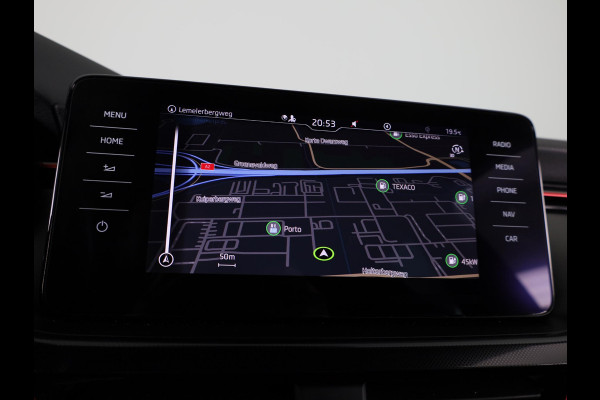 Škoda SCALA 1.0 TSI Sport Business 110 pk Automaat (DSG) | Navigatie | Parkeersensoren achter | Achteruitrijcamera | Adaptieve cruise control | Full LED koplampen | Voll. digitaal instrumentenpaneel |