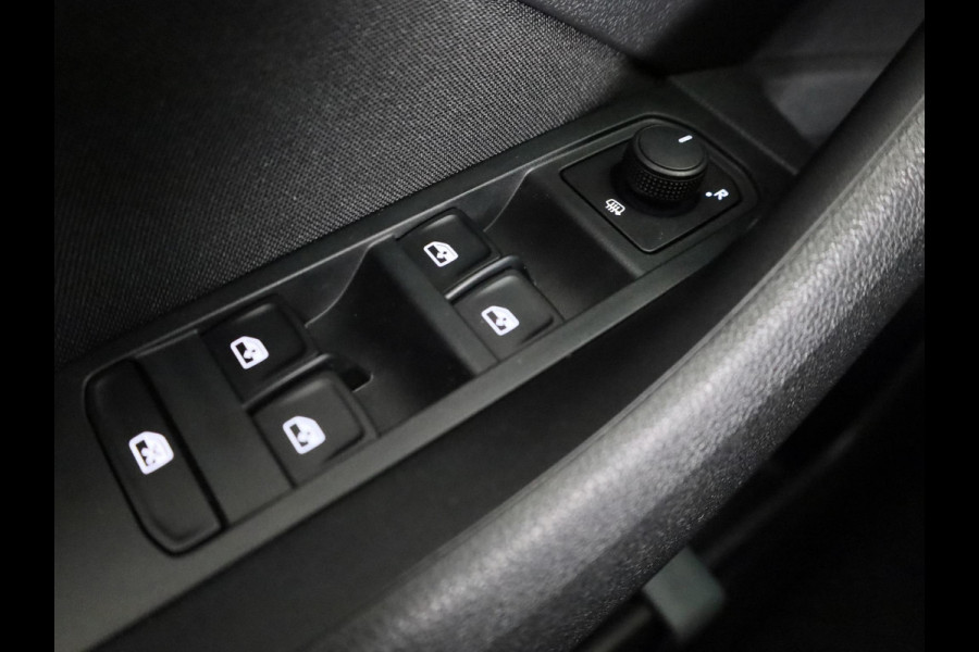 Škoda SCALA 1.0 TSI Sport Business 110 pk Automaat (DSG) | Navigatie | Parkeersensoren achter | Achteruitrijcamera | Adaptieve cruise control | Full LED koplampen | Voll. digitaal instrumentenpaneel |