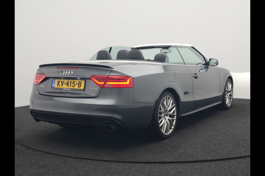 Audi A5 Cabriolet 1.8 TFSI S Line Automaat 177pk Dealer O.H | S Line Interieur & Exterieur | Bang & Olufsen | Cruise Control | Lederen Sportstoelen Verwarmd | Nekverwarming | 19" L.M | Navigatie | DAB |
