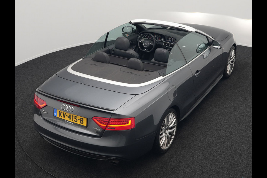 Audi A5 Cabriolet 1.8 TFSI S Line Automaat 177pk Dealer O.H | S Line Interieur & Exterieur | Bang & Olufsen | Cruise Control | Lederen Sportstoelen Verwarmd | Nekverwarming | 19" L.M | Navigatie | DAB |