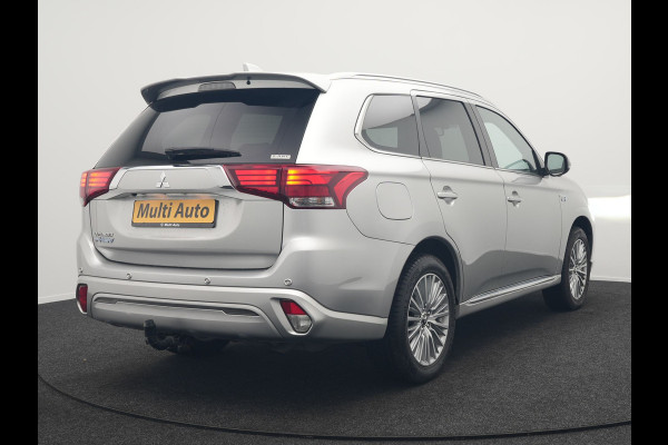 Mitsubishi Outlander 2.4 Intense+ Plug In Hybrid 225pk Dealer O.H PHEV | Trekhaak Af Fabriek | 360 Camera | Lederen Sportstoelen Verwarmd | Apple Carplay | Blis | Cruise Control | Navigatie | Keyless | DAB | 18" L.M |