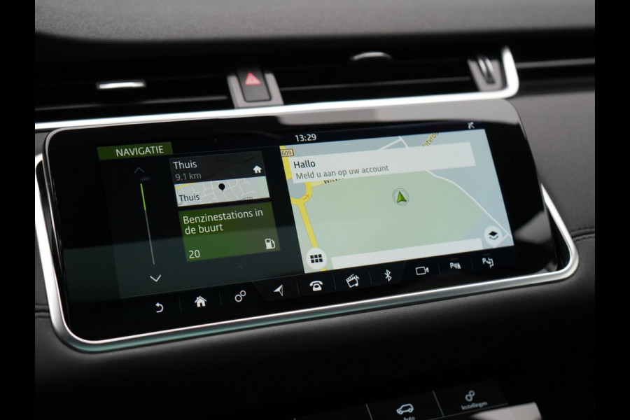 Land Rover Range Rover Evoque NIEUW MODEL P250 AWD R-Dynamic SE 250pk Dealer O.H | Panodak | Head Up | 360 Camera | Lederen Sportstoelen Memory & Verwarmd | Stuur Verwarmd | Apple Carplay | Navigatie | Blis | Keyless | Virtual | DAB |