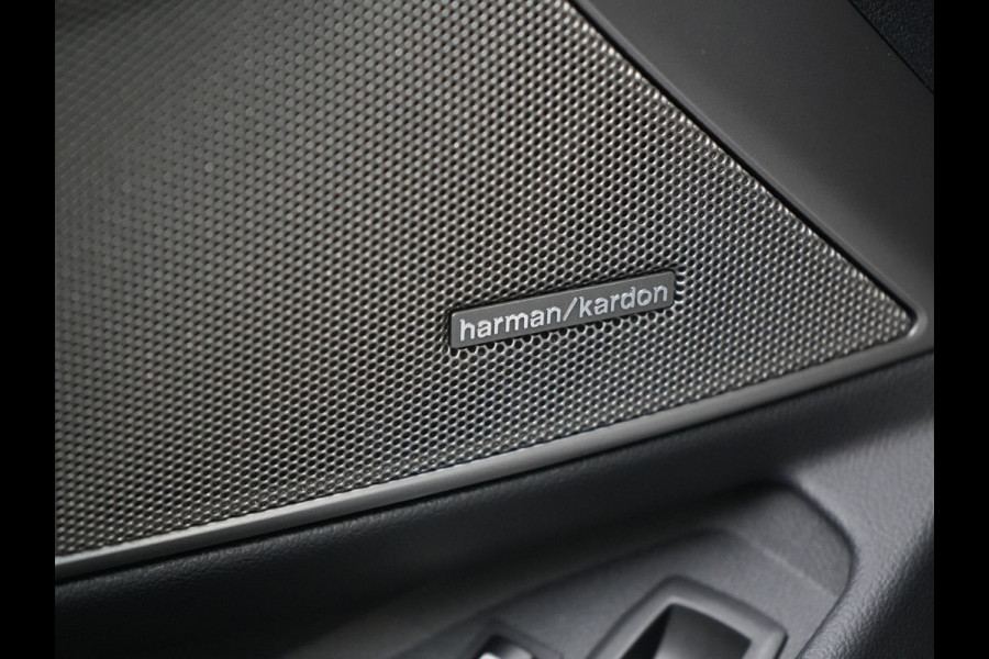 BMW 3 Serie Touring 330e xDrive Sportline Plug In Hybrid 293pk Dealer O.H. PHEV | Panodak | Head Up | Adaptive Cruise | Laser LED | Harman & Kardon | Lederen Sportstoelen Memory & Verwarmd | Sfeerverlichting | Virtual | Navigatie |