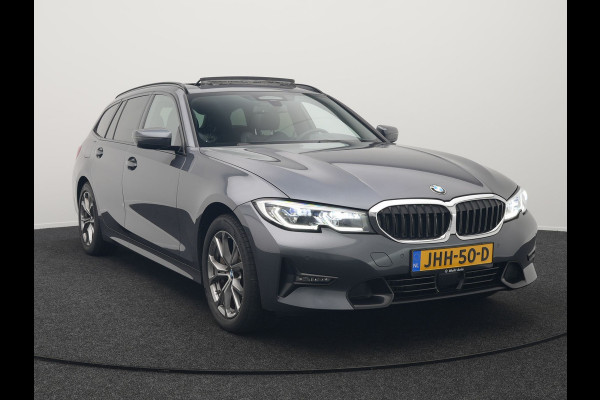 BMW 3 Serie Touring 330e xDrive Sportline Plug In Hybrid 293pk Dealer O.H. PHEV | Panodak | Head Up | Adaptive Cruise | Laser LED | Harman & Kardon | Lederen Sportstoelen Memory & Verwarmd | Sfeerverlichting | Virtual | Navigatie |