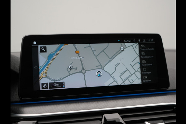 BMW 5 Serie Touring 530e M Sport Plug In Hybrid 293pk Dealer O.H PHEV | Sfeerverlichting | Lederen Sportstoelen Verwarmd | Apple Carplay | Cruise Control | Camera | Blis | Navigatie | DAB |