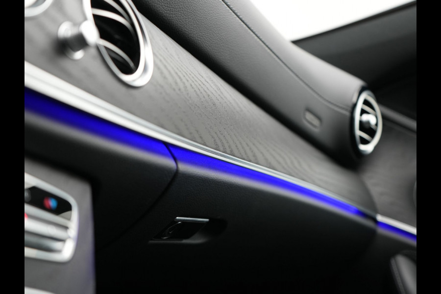 Mercedes-Benz E-Klasse Estate 300 e AMG Line Plug In Hybrid 320pk Dealer O.H PHEV | Alcantara Sportstoelen Verwarmd |  Widescreen Navi | Apple Carplay | BLIS | Sfeerverlichting | Camera |