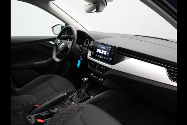 Škoda Kamiq 1.0 TSI Style 111pk Dealer O.H | Apple Carplay | Voorstoelen Verwarmd | Cruise Control | DAB | 17 "L.M |