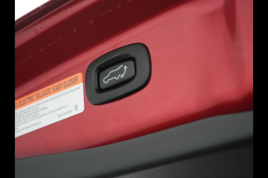 Mitsubishi Outlander 2.4 Intense+ Plug In Hybrid 225pk Dealer O.H PHEV | 360 Camera | Lederen Sportstoelen Verwarmd | Keyless | Navigatie | Stuur Verwarmd | Cruise Control | Blis | DAB |