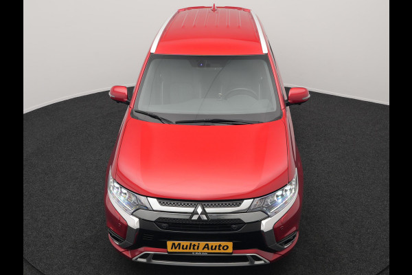 Mitsubishi Outlander 2.4 Intense+ Plug In Hybrid 225pk Dealer O.H PHEV | 360 Camera | Lederen Sportstoelen Verwarmd | Keyless | Navigatie | Stuur Verwarmd | Cruise Control | Blis | DAB |