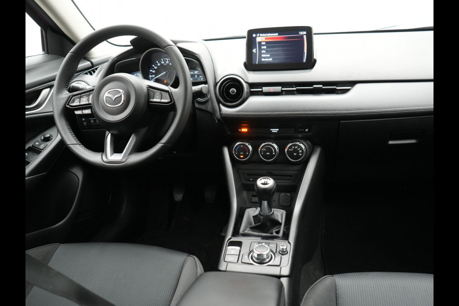 Mazda CX-3 2.0 SkyActiv-G 121 Comfort Dealer O.H | Trekhaak Afneembaar | Apple Carplay | Sportstoelen Verwarmd | Cruise Control |  Laneassist | Climate Control |