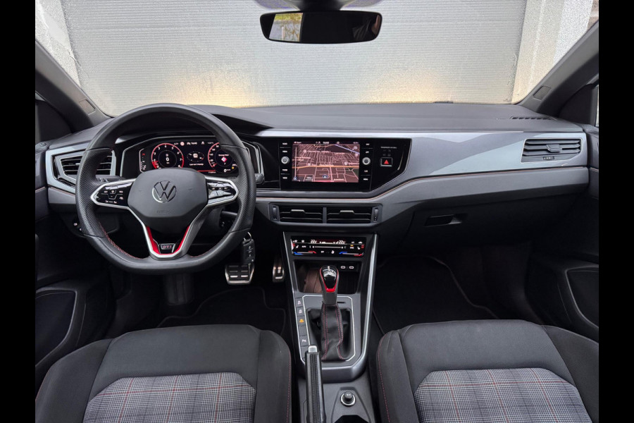 Volkswagen Polo 2.0 TSI GTI Xenon/Virtual/AppleCarPlay/Acc