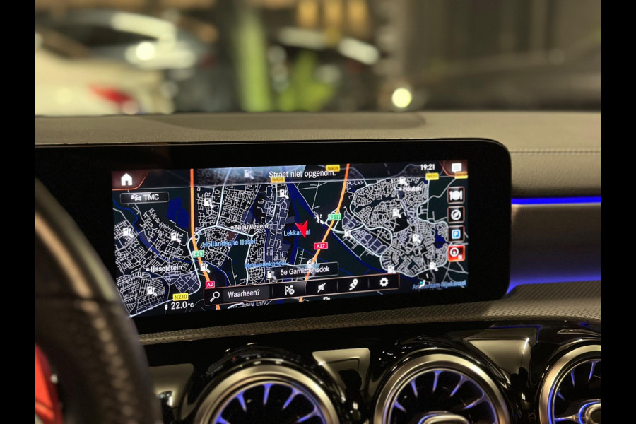 Mercedes-Benz CLA-Klasse 250 Premium Plus