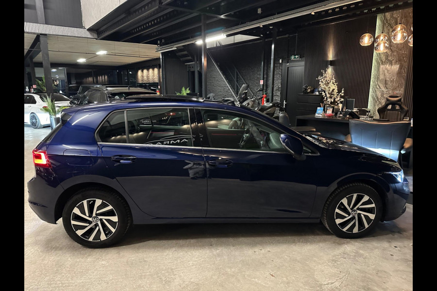 Volkswagen Golf 1.4 eHybrid|PANO|HEAD UP|MEMORY|FULL OPTIONS