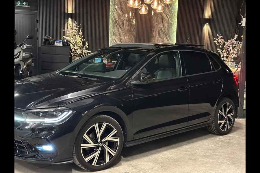 Volkswagen Polo 1.0 TSI R-Line|PANO|KEYLESS|FULL OPTIONS