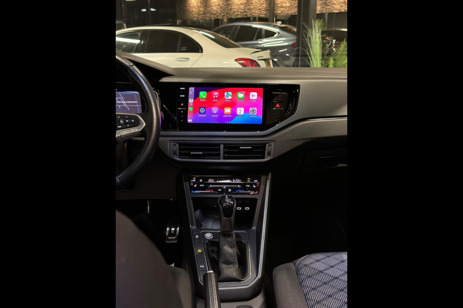 Volkswagen Polo 1.0 TSI R-Line|PANO|KEYLESS|FULL OPTIONS