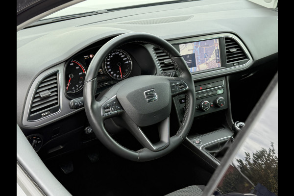 Seat Leon 1.0 EcoTSI Style Business Intense | CarPlay | Cruise | DAB+ | Keyless | PDC