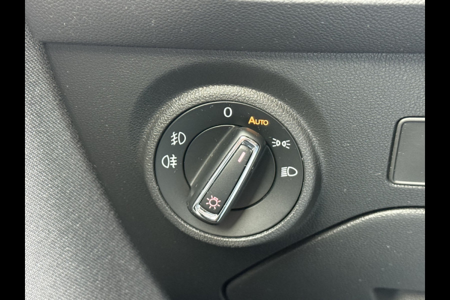 Seat Leon 1.0 EcoTSI Style Business Intense | CarPlay | Cruise | DAB+ | Keyless | PDC