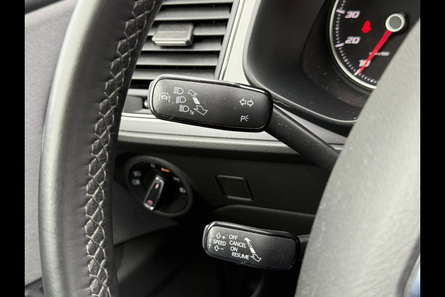 Seat Leon 1.0 EcoTSI Style Business Intense | CarPlay | Cruise | DAB+ | Keyless | PDC