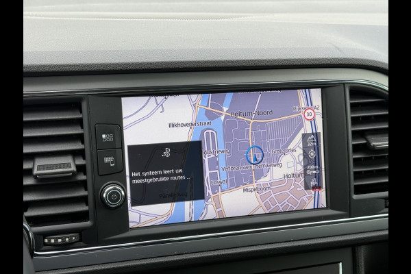 Seat Leon 1.0 EcoTSI Style Business Intense | CarPlay | Cruise | DAB+ | Keyless | PDC