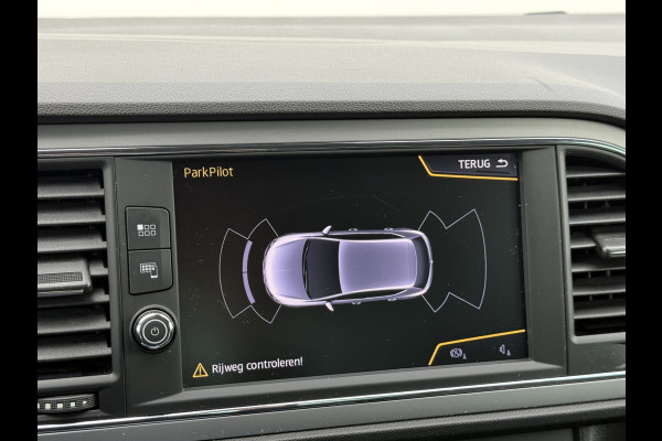 Seat Leon 1.0 EcoTSI Style Business Intense | CarPlay | Cruise | DAB+ | Keyless | PDC