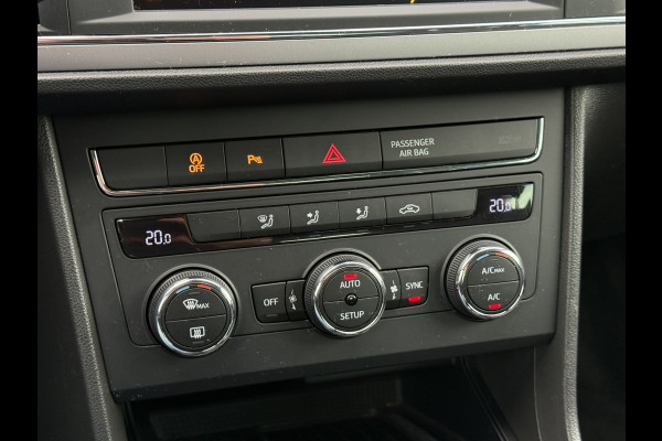 Seat Leon 1.0 EcoTSI Style Business Intense | CarPlay | Cruise | DAB+ | Keyless | PDC