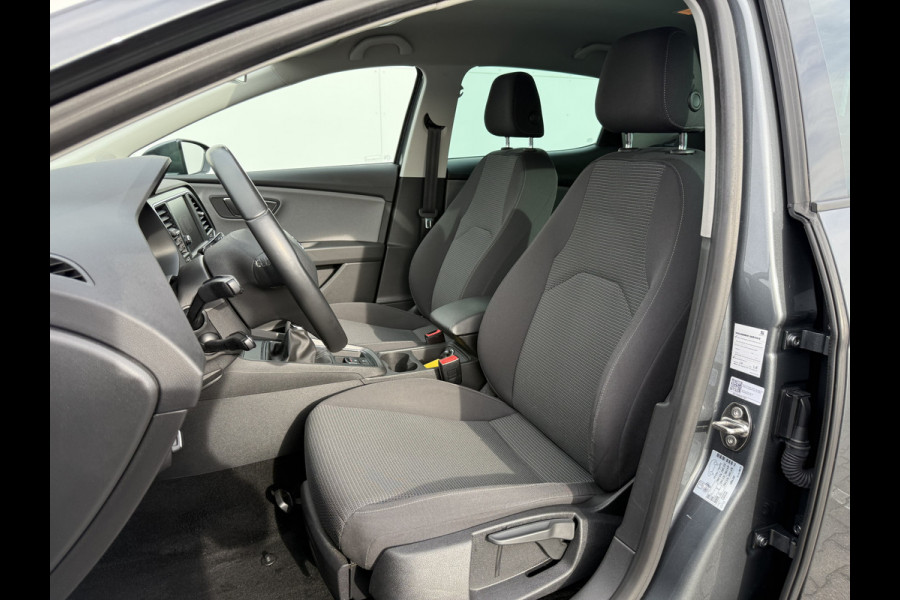 Seat Leon 1.0 EcoTSI Style Business Intense | CarPlay | Cruise | DAB+ | Keyless | PDC