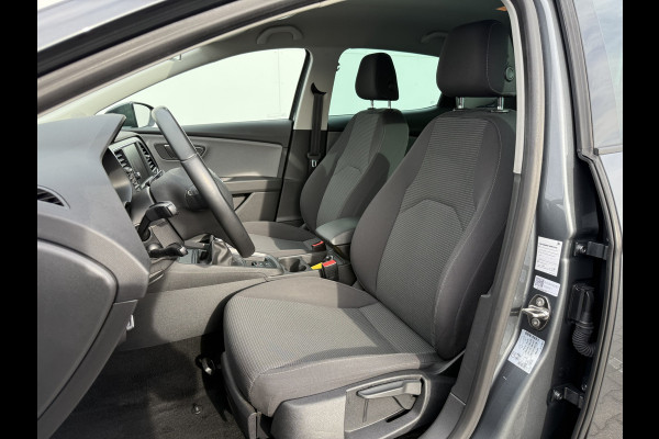 Seat Leon 1.0 EcoTSI Style Business Intense | CarPlay | Cruise | DAB+ | Keyless | PDC