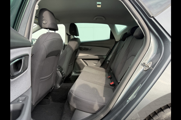 Seat Leon 1.0 EcoTSI Style Business Intense | CarPlay | Cruise | DAB+ | Keyless | PDC